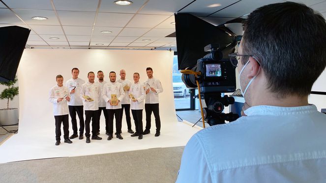 
                    sknife supplier of the Swiss Culinary National team 2022 - fotoshooting