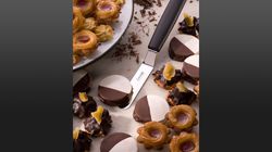 Triangle utensils, angulated confectioner's spatula