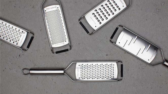 
                    Cheese grater with Microplane range