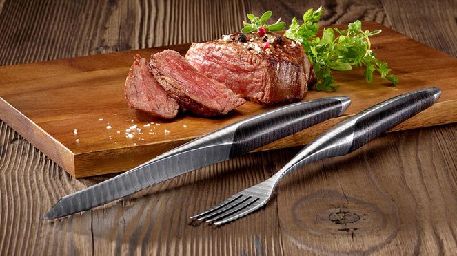 
                    Steakbesteck Damast Lifestyle