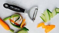 Microplane Speciality Series, Y-peeler pro straight blade