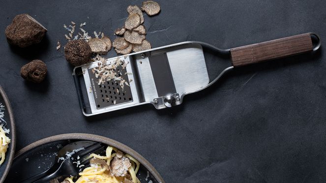 
                    Truffle Professional for slicing and grating without effort