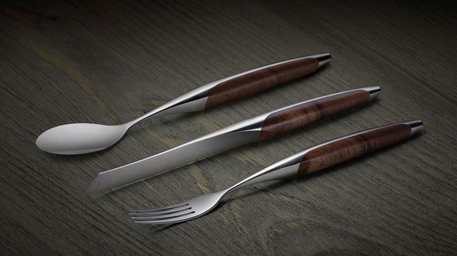 
                    Steak cutlery with spoon walnut: a design cutlery on the table