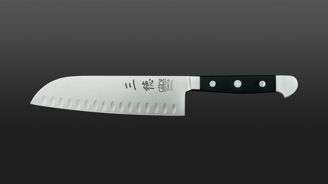 
                    The scalloped Santoku Alpha is provided by special recesses