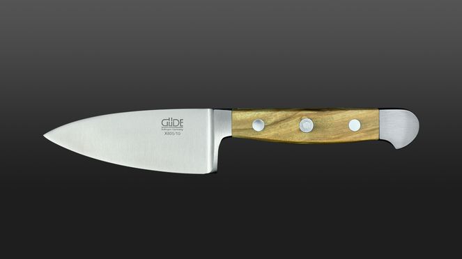 
                    Le couteau à parmesan olivier est extrêmement tranchant.