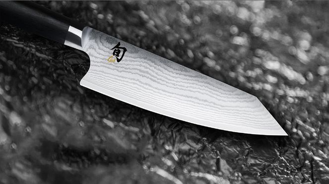 
                    The traditional shape of the Kai Shun Kiritsuke small is ideal for cutting fish, meat and vegetables