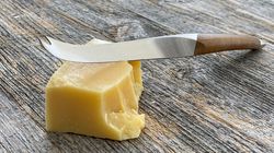Cheese knife